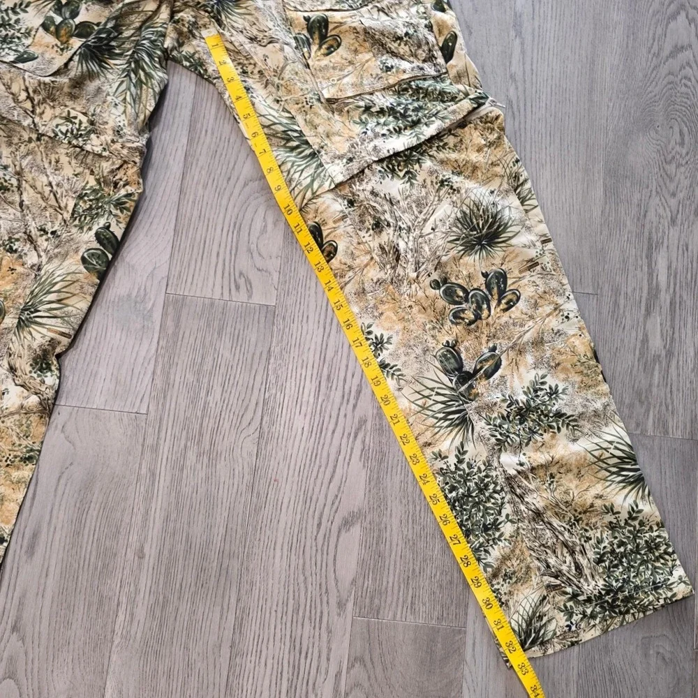 GameGuard Desert Camo Convertible Zip Off Cargo Pants Mens Small Cactus Print